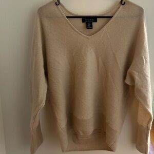 Tahari 100% Cashmere V-Neck Cream Sweater